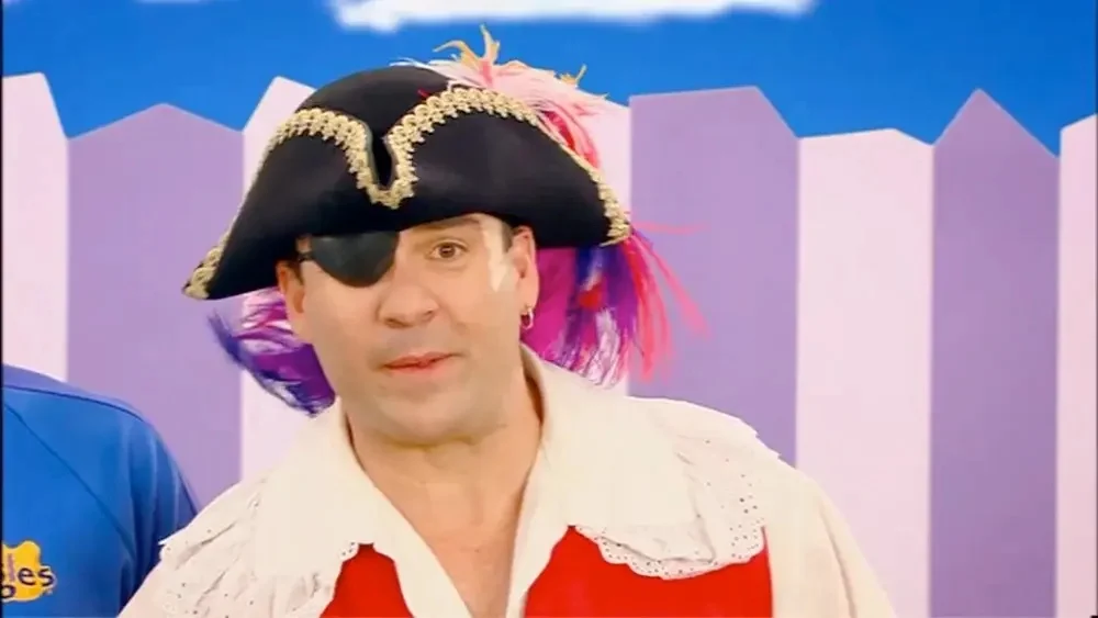 Captain Feathersword (TV Series 6)