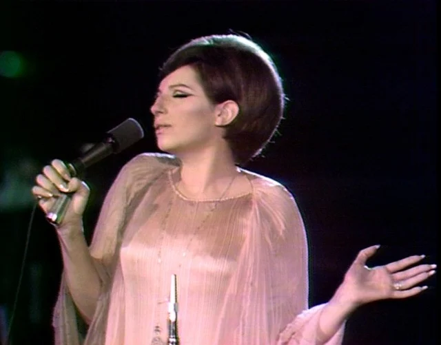 Barbra Streisand (A Happening In Central Park Era)