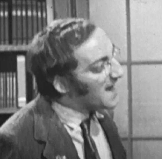Bookshop Customer (At Last the 1948 Show) (Marty Feldman)