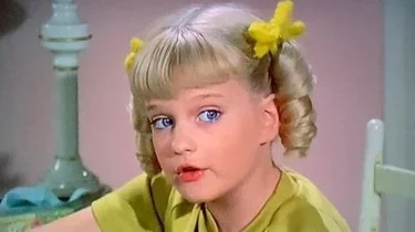 Cindy Brady (Susan Olsen)