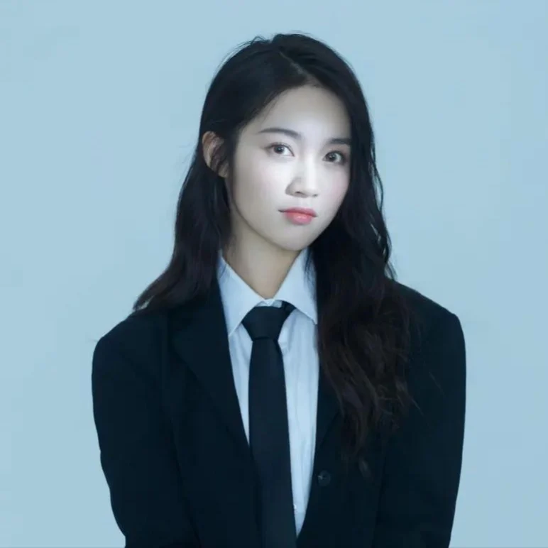 Fu Yaning (Chinese Actress & Singer)