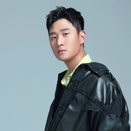 周興哲 Eric Chou