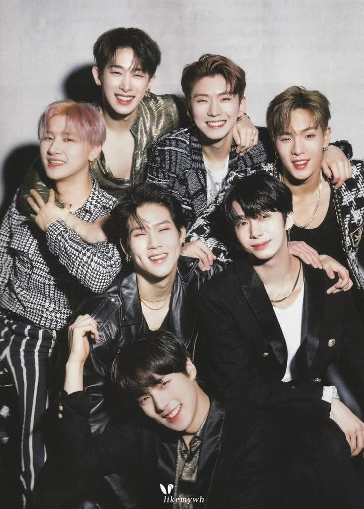 MONSTA X