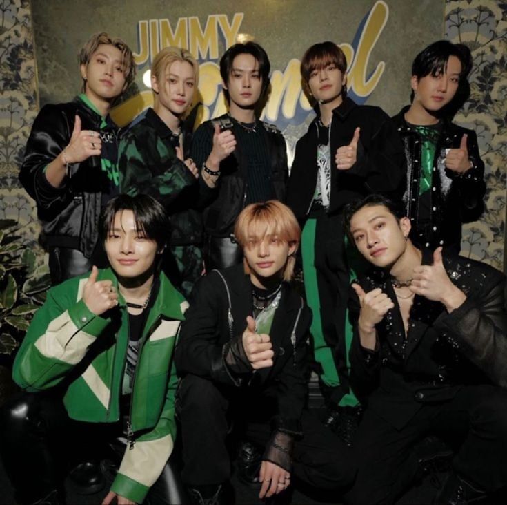 STRAYKIDS