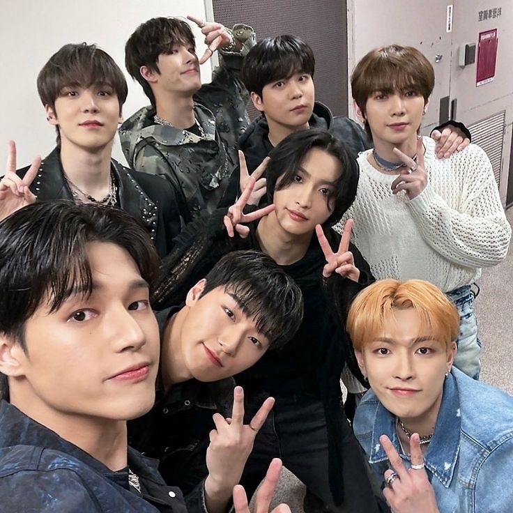 ATEEZ PRESENT🏴‍☠️