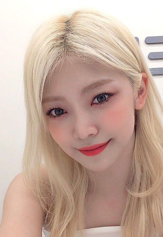 THE ULTIMATE SERIES OF FEMALE KPOP IDOL