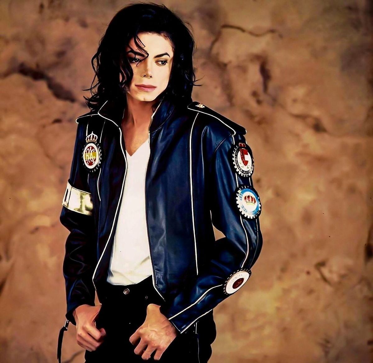 MJ 