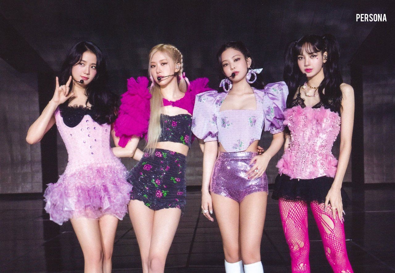ALL BLACKPINK MEMBERS - JENNIE JISOO LISA ROSÉ
