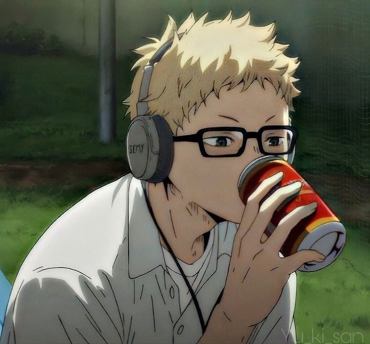 Tsukishima Kei (Haikyuu)