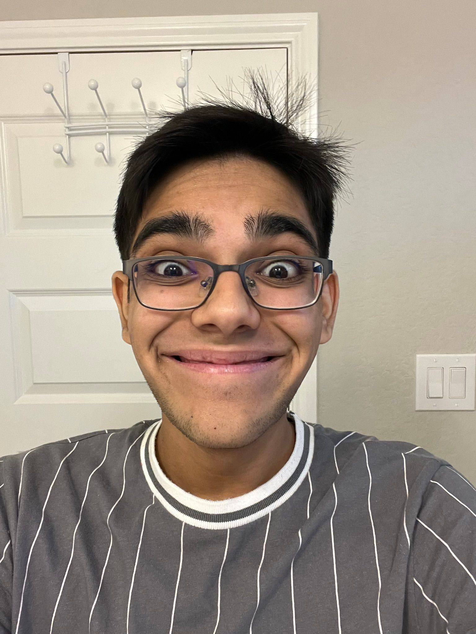 N3on (Streamer)