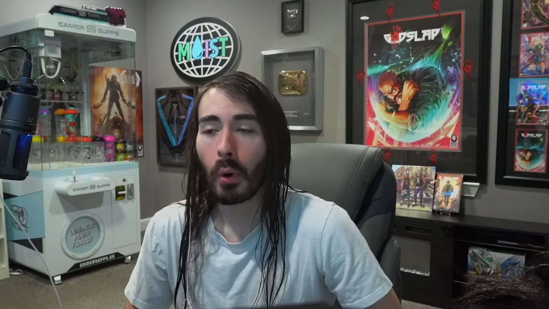 MoistCr1TiKaL (Moist Critical) (penguinz0)