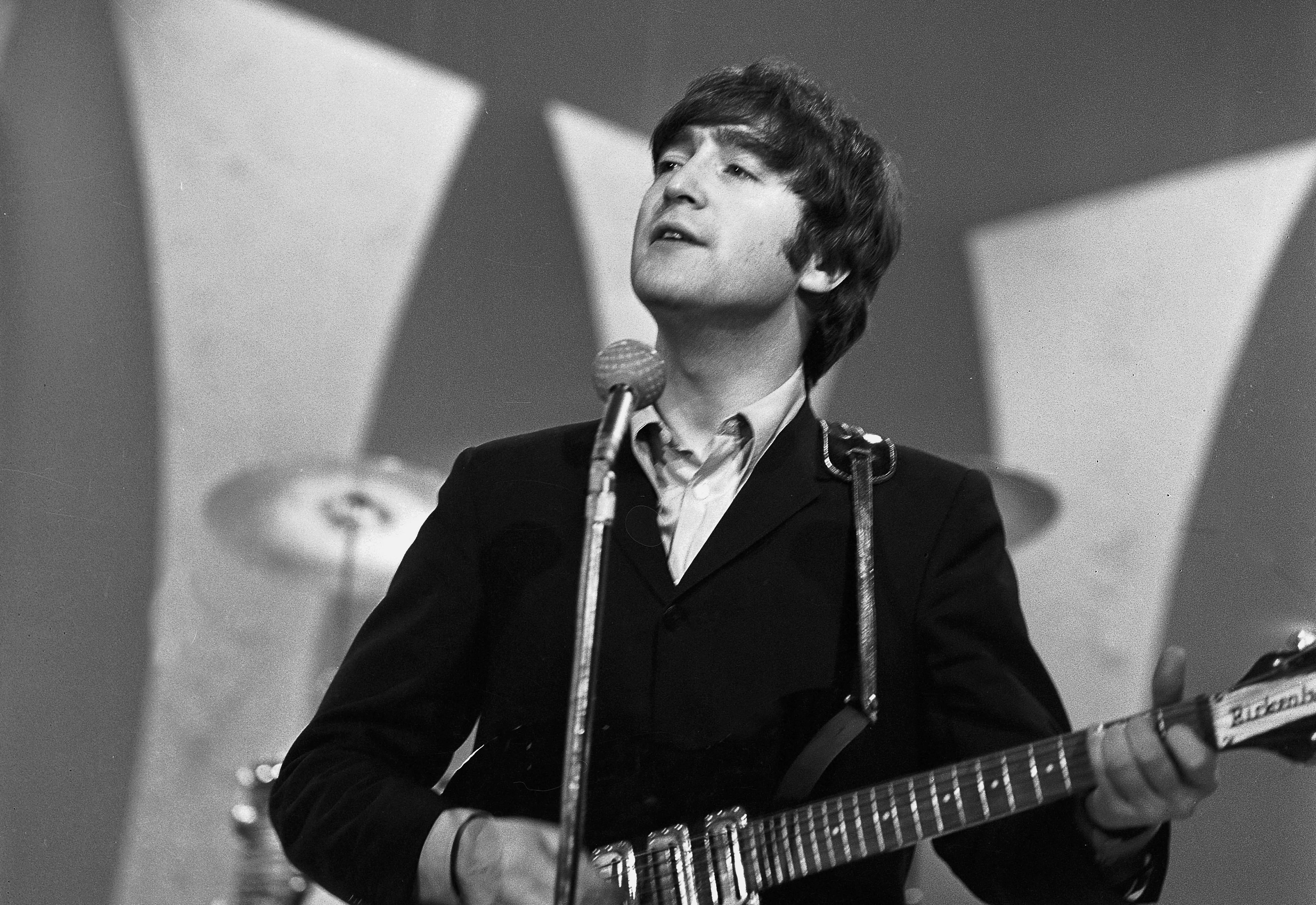 John Lennon (Young)