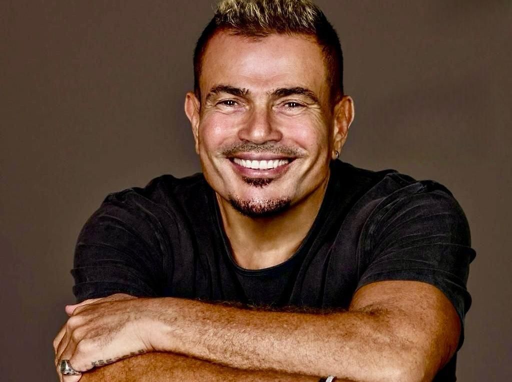 amr diab egyptian singer - عمرو دياب مغني مصري - الهضبه