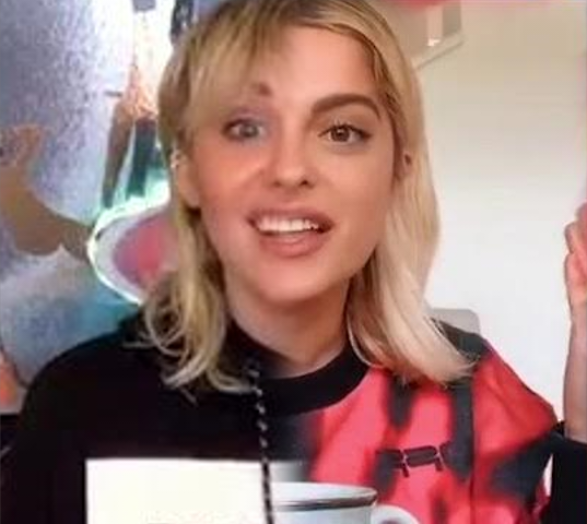 Bebe Cyrus (Bebe Rexha x Miley Cyrus)