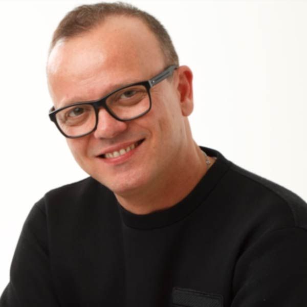 Gigi D'Alessio volume normale