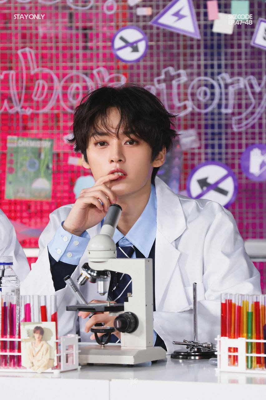 lee know stray kids