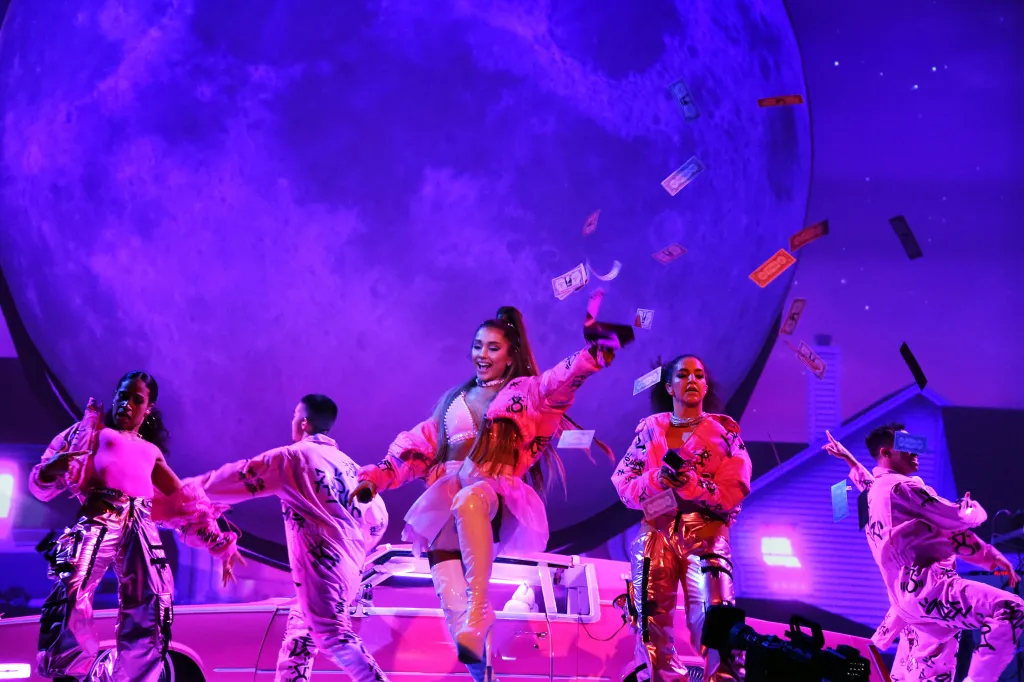 Ariana Grande Live (Sweetener World Tour)