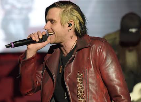 Matt Walst (Three Days Grace)