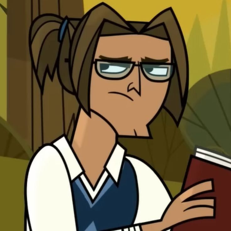 Alec (Disventure Camp)