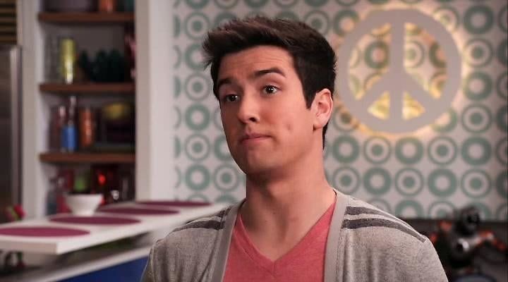 Logan Henderson