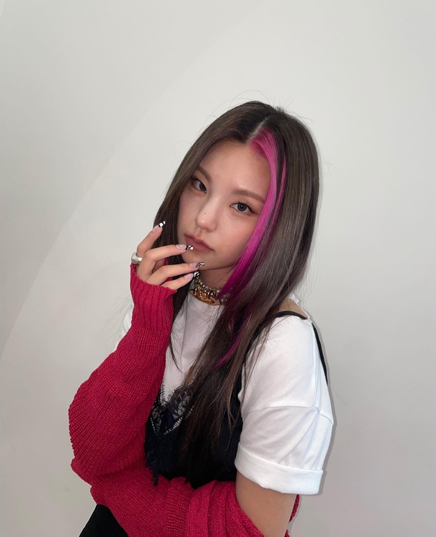 Yeji (itzy)