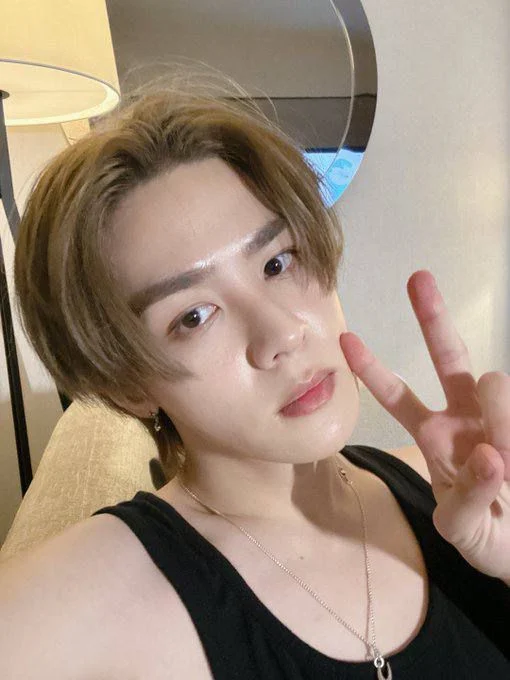 kun (wayv)