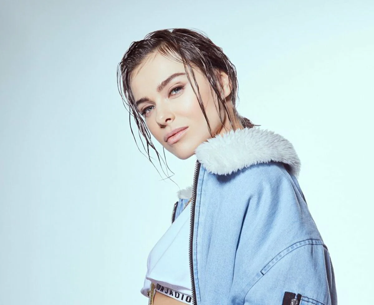 Елена Темникова («SEREBRO»)
