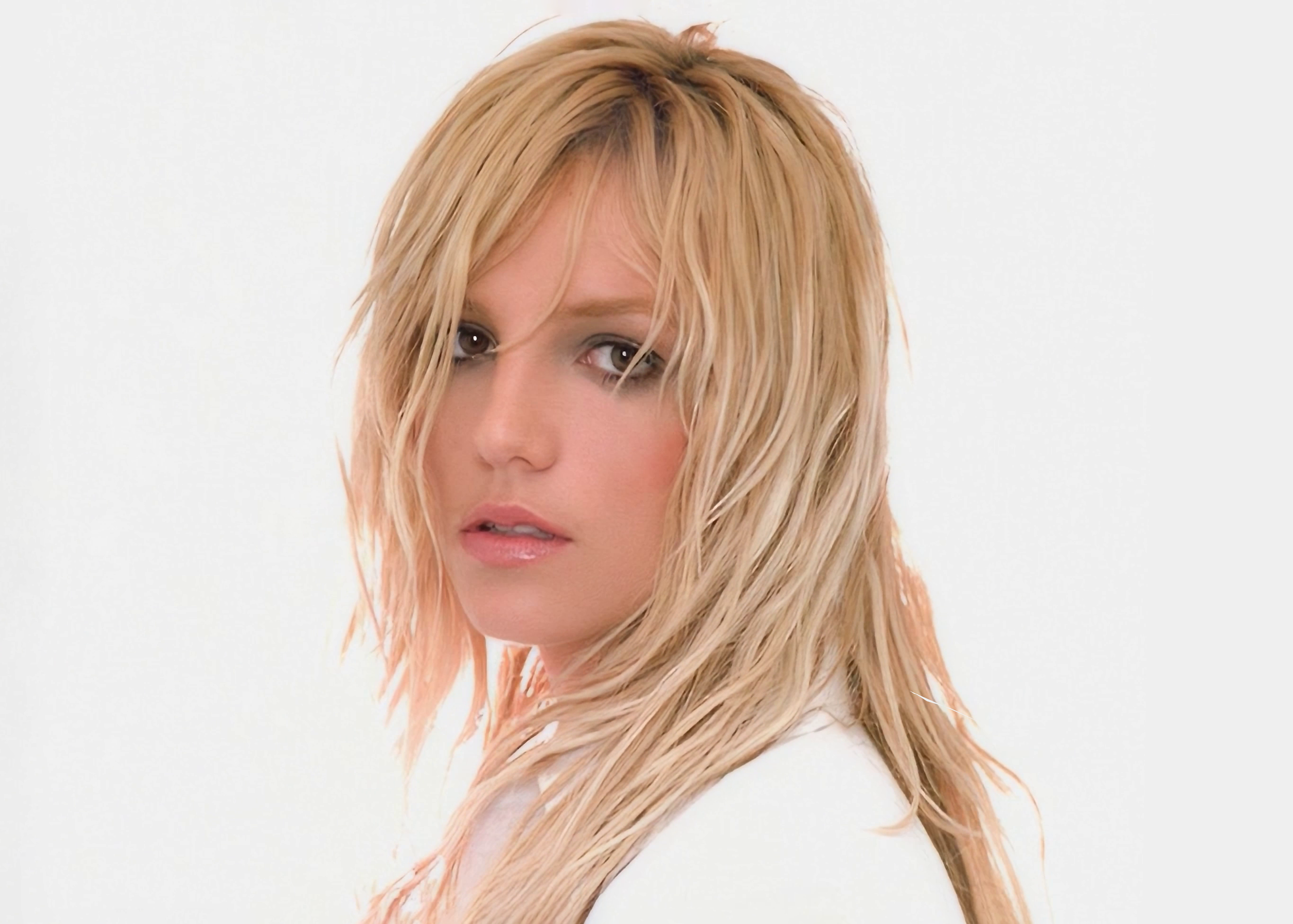 Britney Spears - "Everytime"