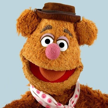 Fozzie (Español Latino) (VA: Moisés Palacios)
