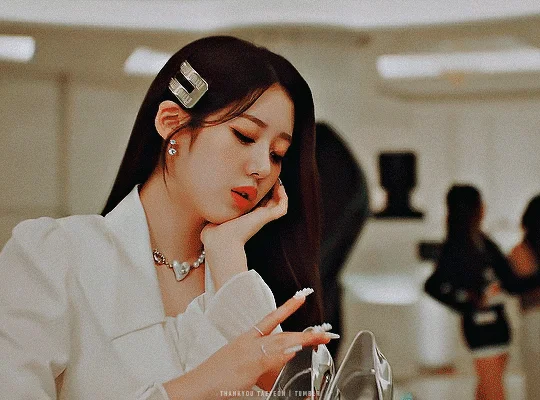 Rora (BABYMONSTER)