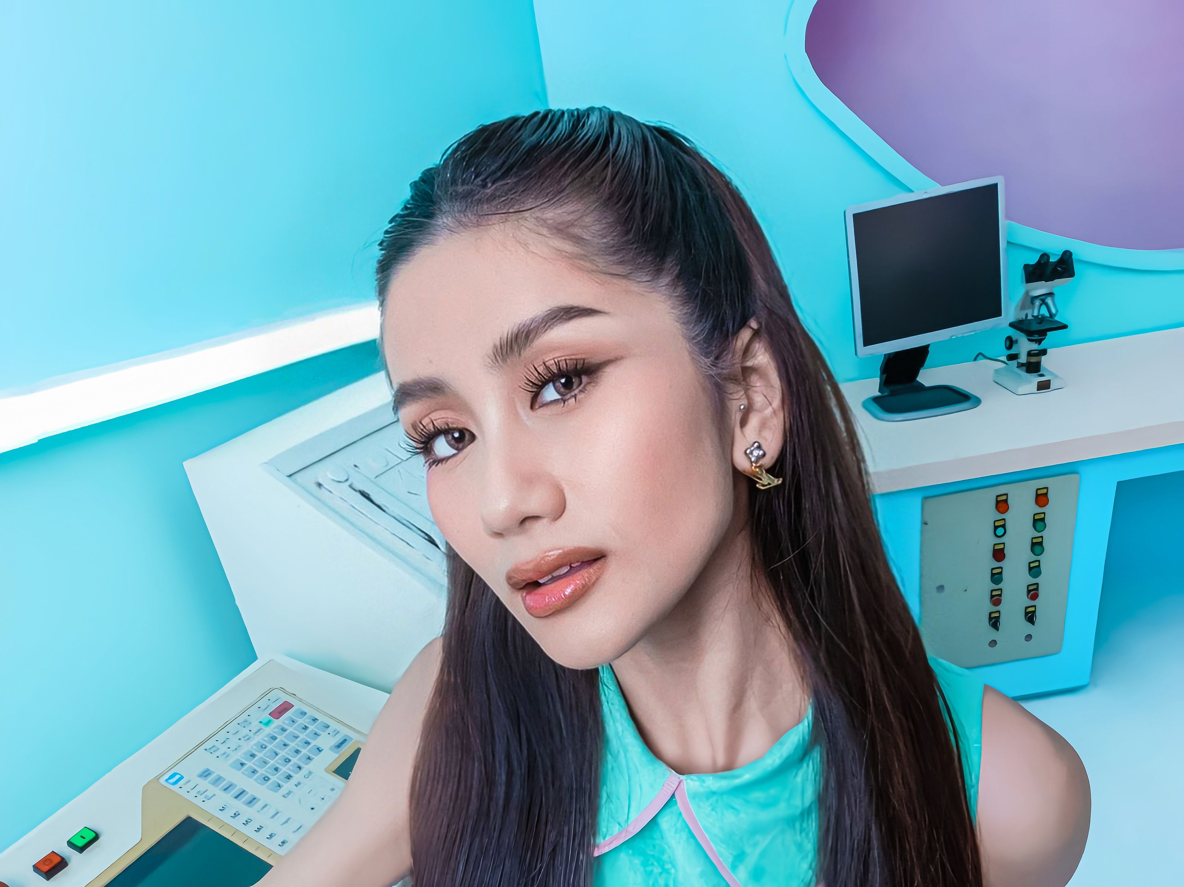 SHEENA of BINI [All-Round Model] | KLM 4.1