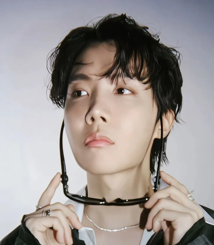 J-HOPE (BTS) (KLM 4.3 X3) VERSION 2.1