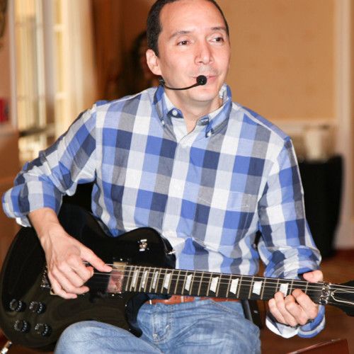 mauricio bryon j