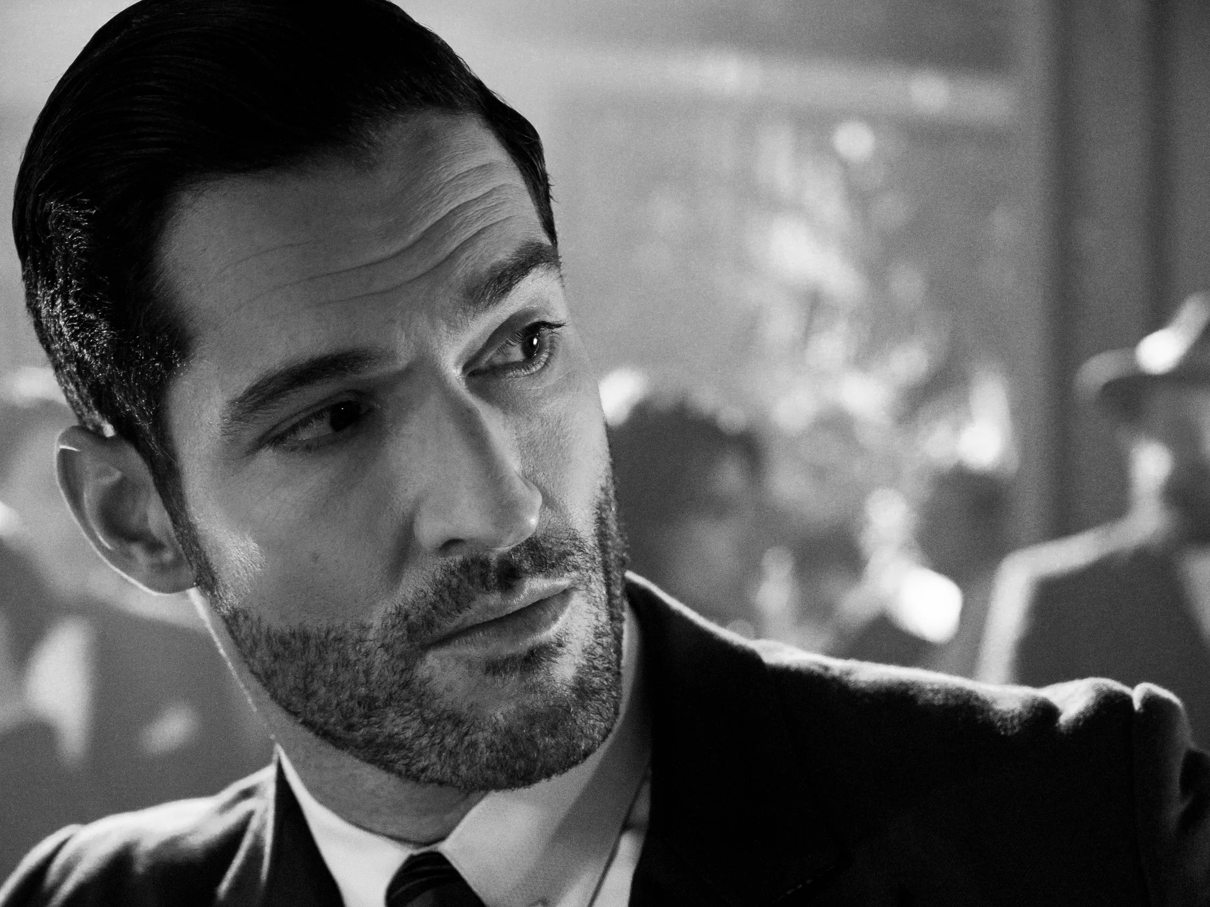 Lucifer Morningstar - (Riccardo Scarafoni)