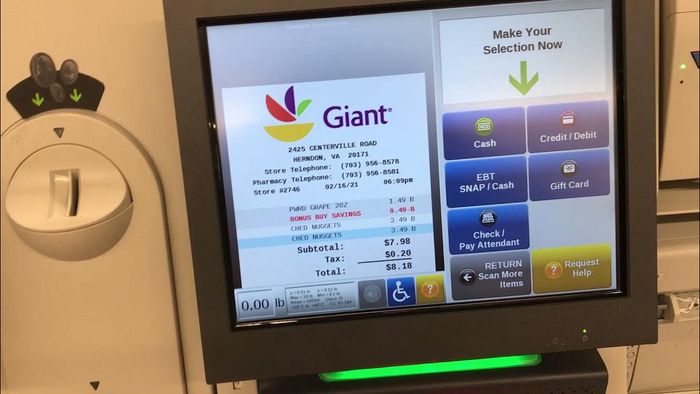 Self Checkout (Giant Food)