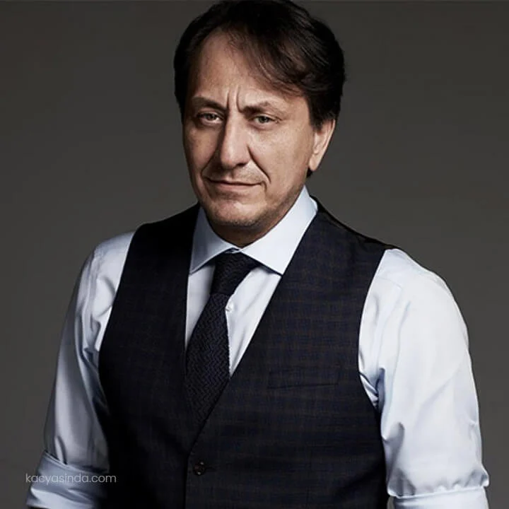 Özgür Ozan (Hüsnü Çoban)