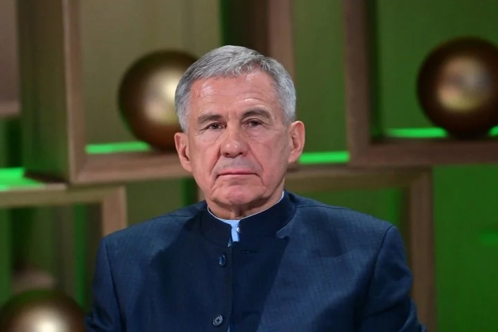 Рустам Минниханов