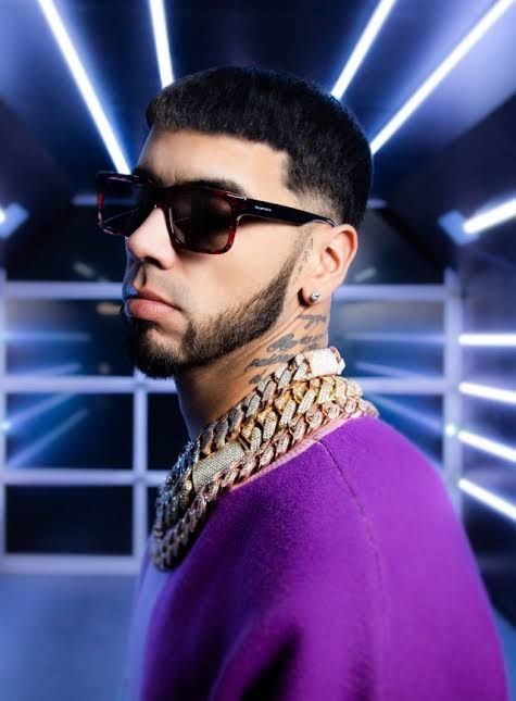 Anuel AA 2022 Softsing