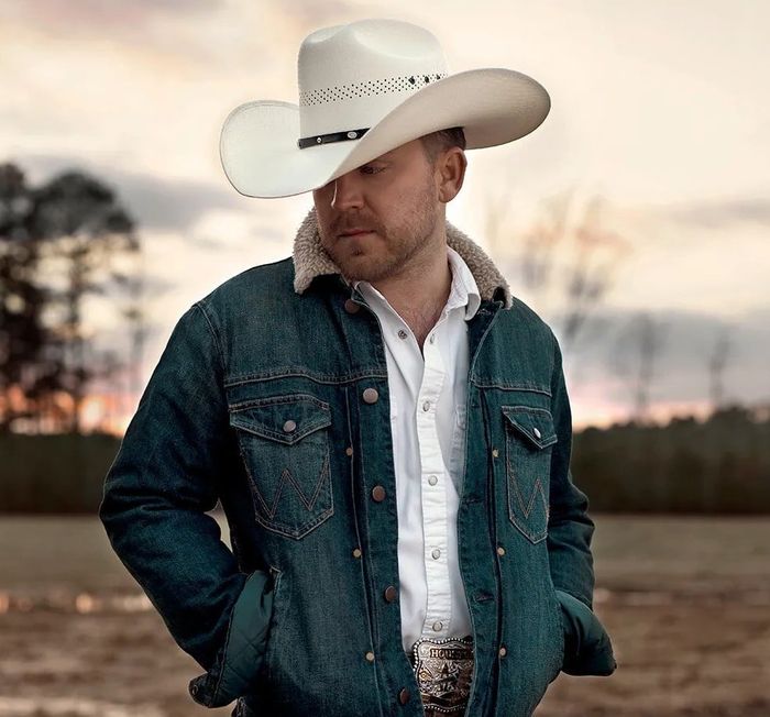 Justin Moore (2021-2023)