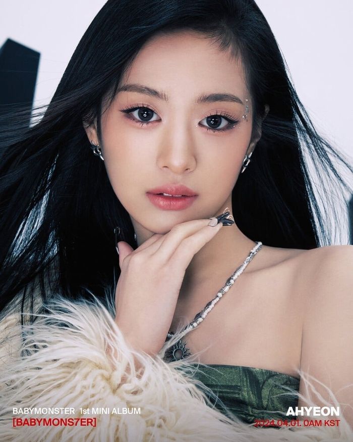 Jung Ahyeon (BABYMONSTER) [by @platesfork]