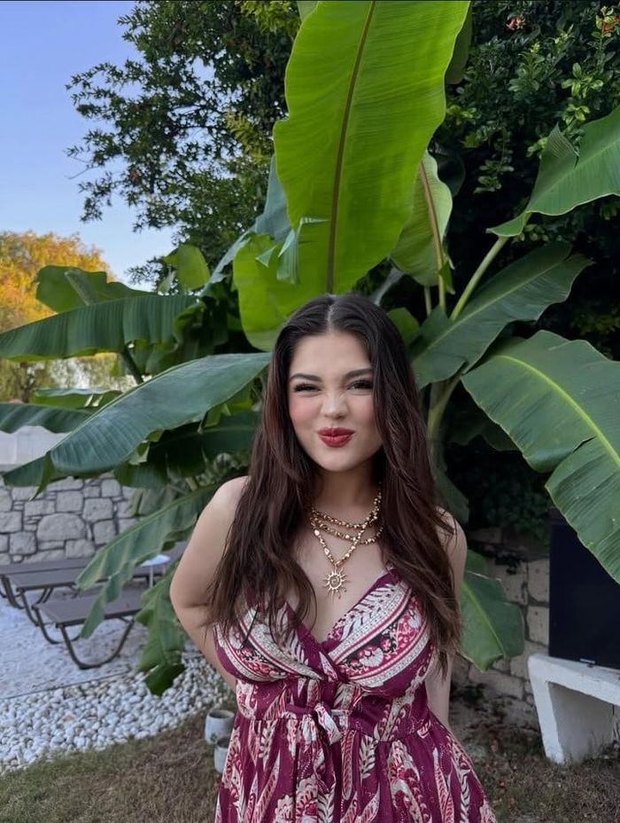 Eda Sakız 