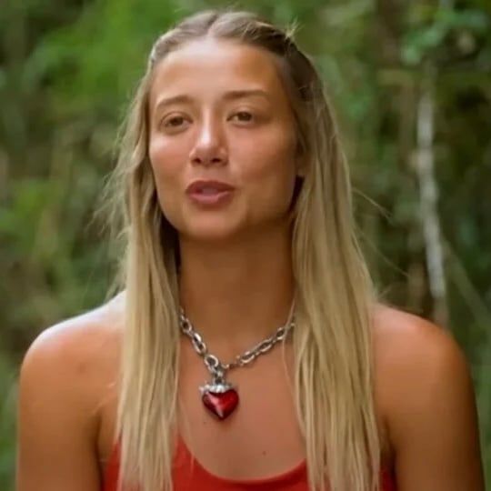 Aleyna Kalaycıoğlu (Turkish Singer / Survivor Contestant)