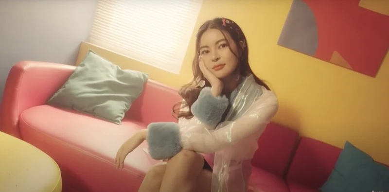 Sunflowava (thai youtuber and actress)