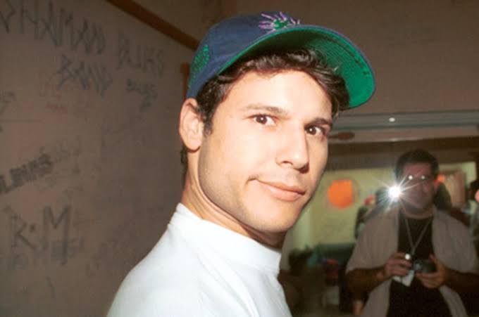 Dinho (Mamonas assassinas)