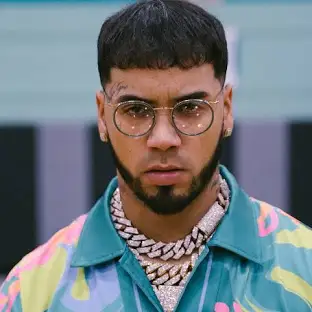 anuel hablando