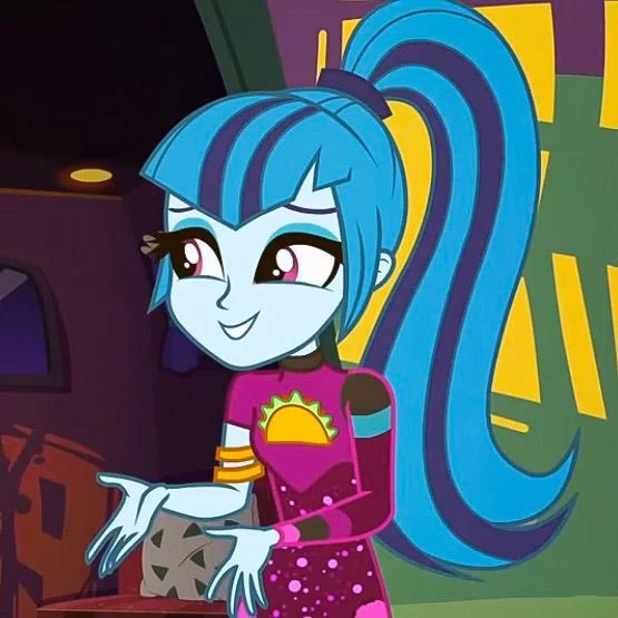 Sonata Dusk (My Little Pony Equestria Girls: Rainbow Rocks) (Español Latino)