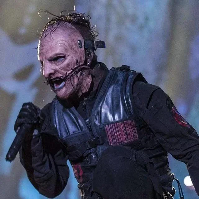 Corey Taylor (Vol.5: The Gray Chapter)