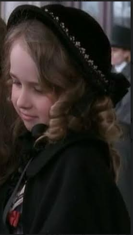Sara MacRae