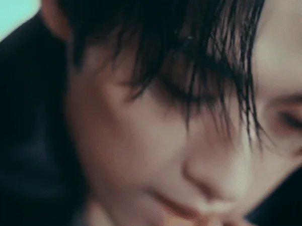 Lee Know of Stray Kids (All-Round)