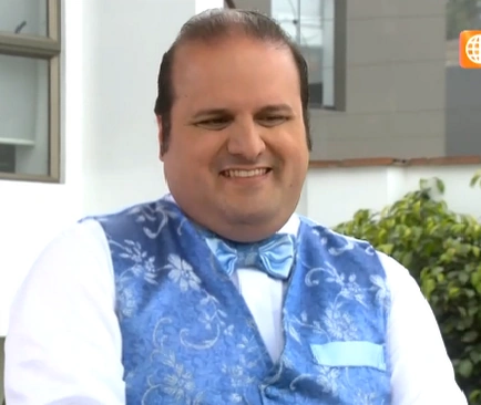 Claudio (Al Fondo Hay Sitio)